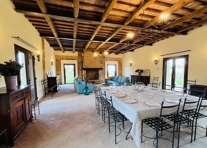 Finetta - Tabiano Castello Country Villa