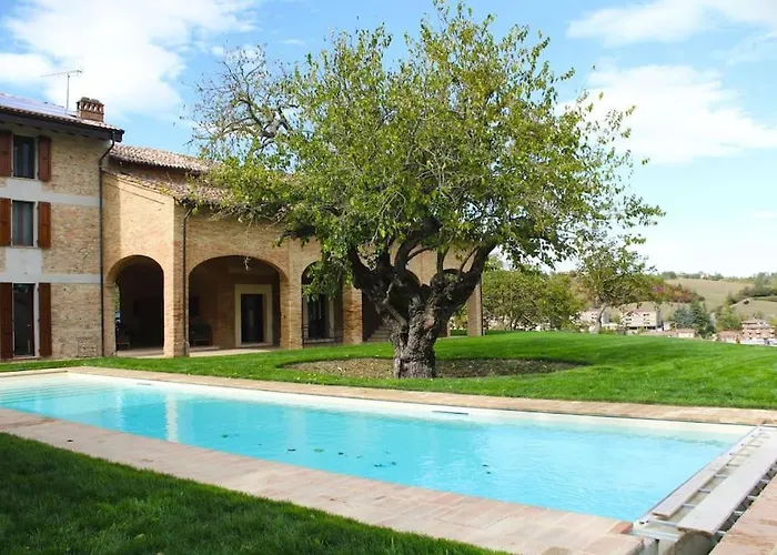 Finetta - Tabiano Castello Country Villa